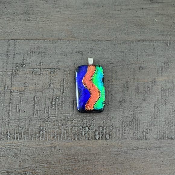 Glass Necklace Pendant - Picture 3 of 4